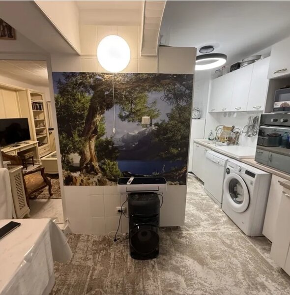 Pantelimon, langa Mega Mall,