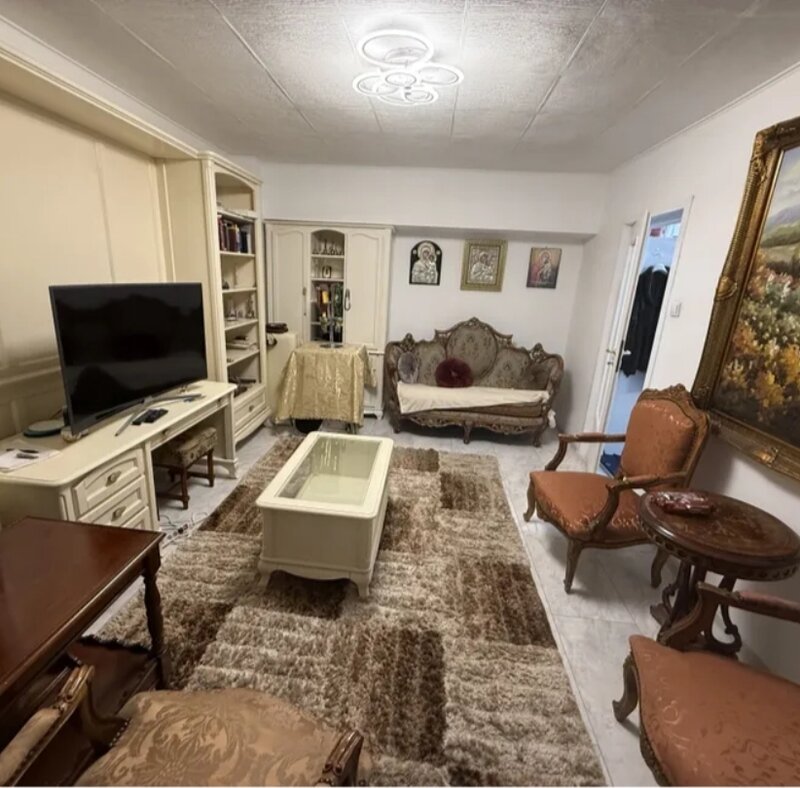 Pantelimon, langa Mega Mall,